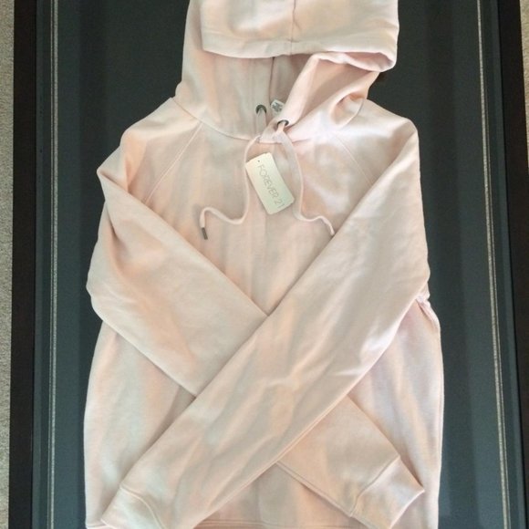 NWT Forever 21 Blush Pink Pullover Hoodie - Picture 1 of 2